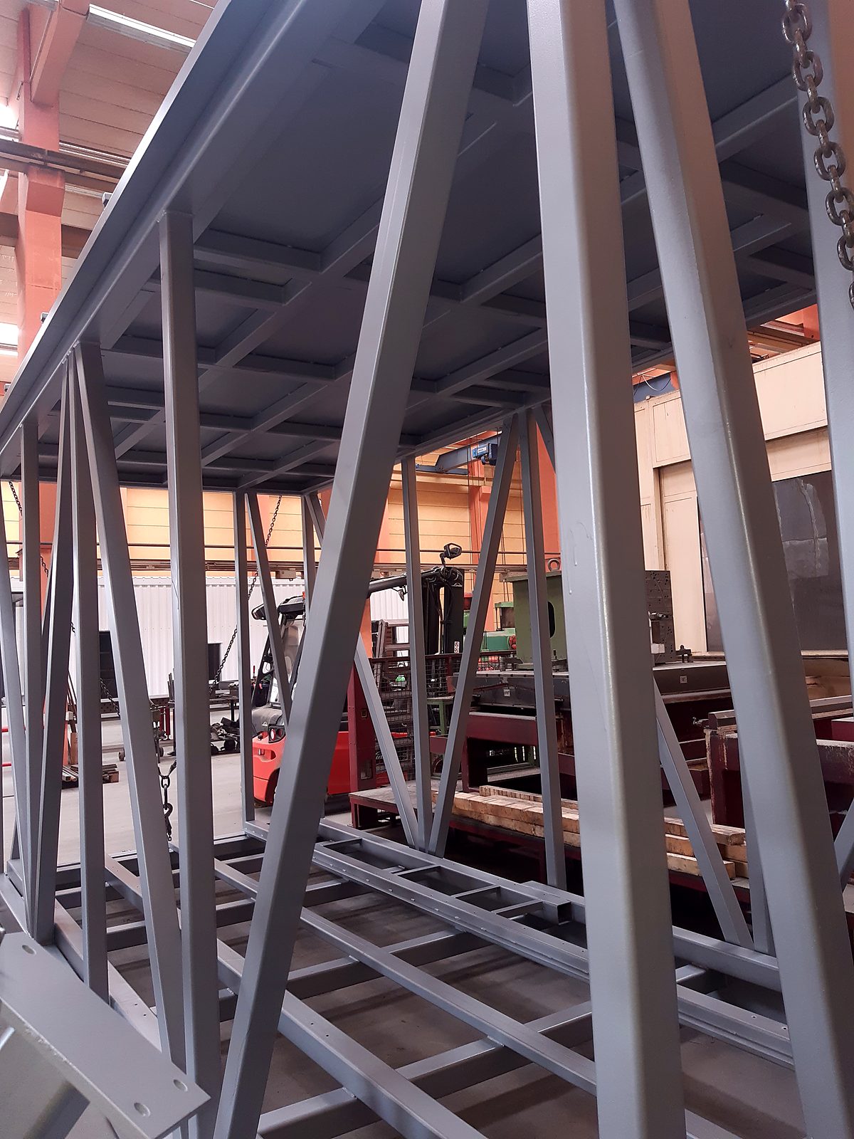 Freshly coated steel structure after blasting