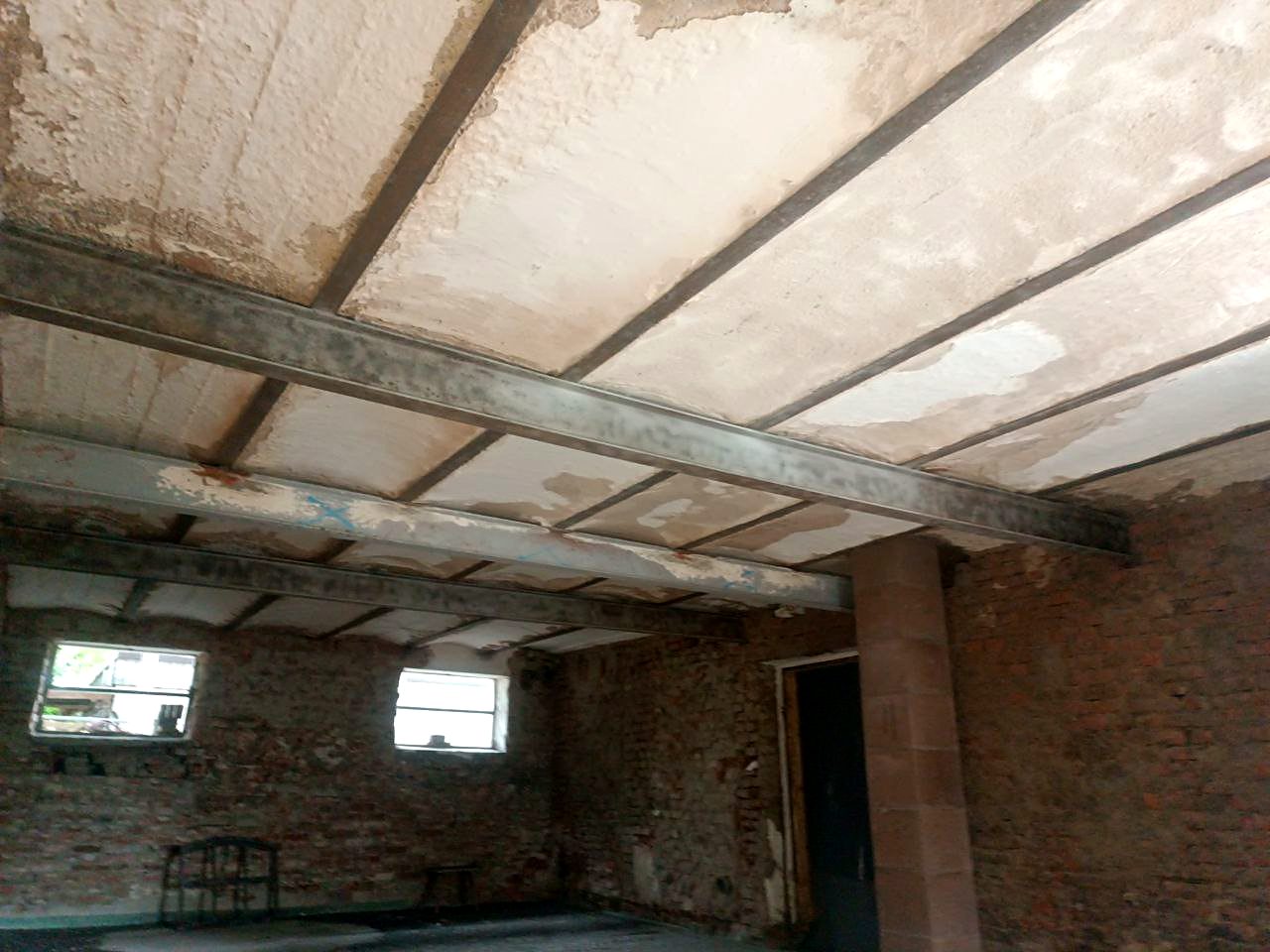 Sandgestrahltes Bauteil als Referenz